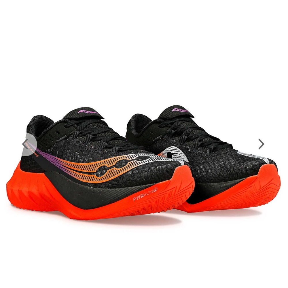 Men's Saucony Endorphin Pro 4 | Black/Vizi Red